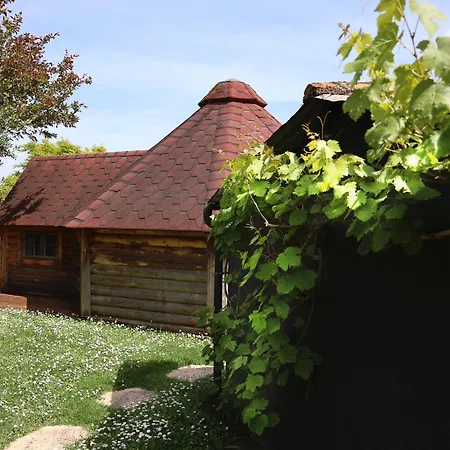 Le Cocon Des Cinq Sens - L'insolite * Haute-Goulaine